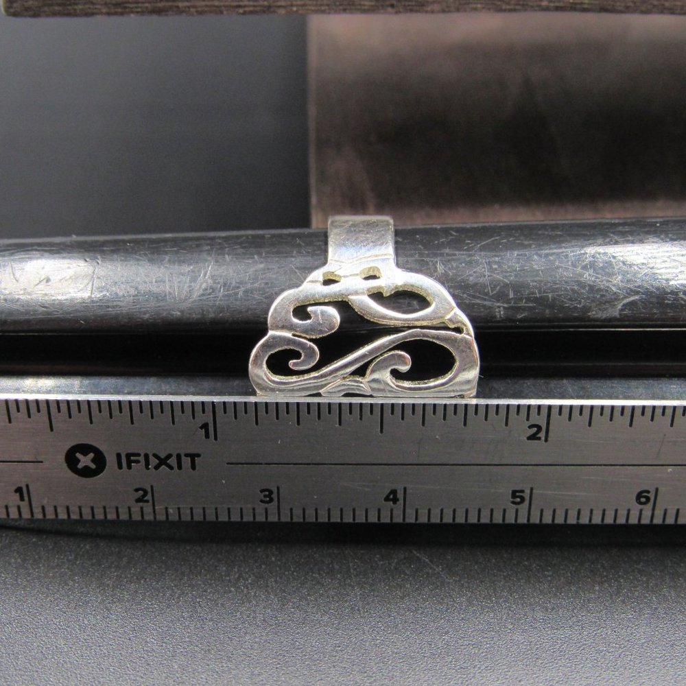 Size 8.75 Sterling Silver RSG Initial Band Ring - Picture 7 of 8